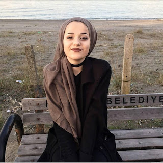 Adam Israrla Arkana Sok Deyince Türbanlı Köylü Kadın ” Sayende Hiç Zevke Gelemiyorum ” Diyor